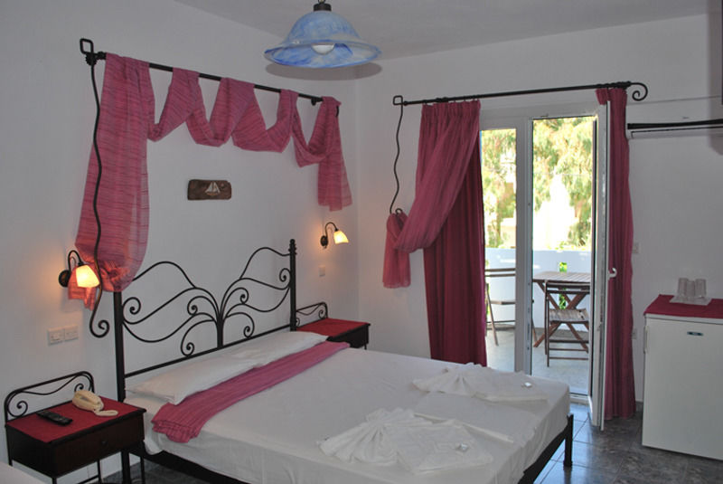 Hotel Anezina Adamantas  Esterno foto